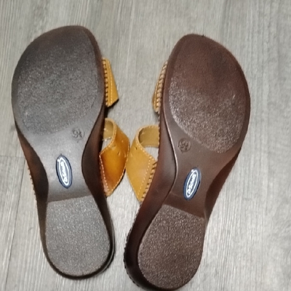 Dr. Scholl's Tan Perforated Slide Sandals - Picture 5 of 8